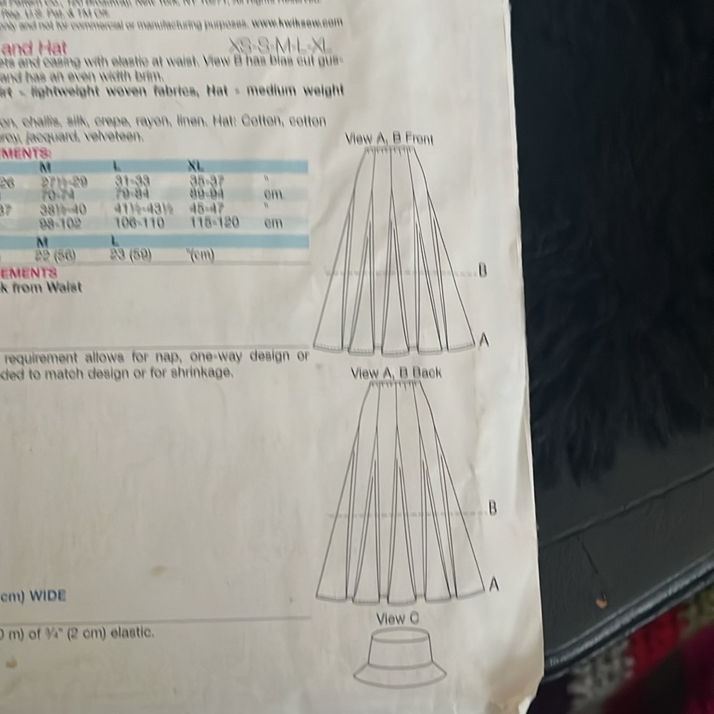 Kwik sew pattern - Picture 3 of 3